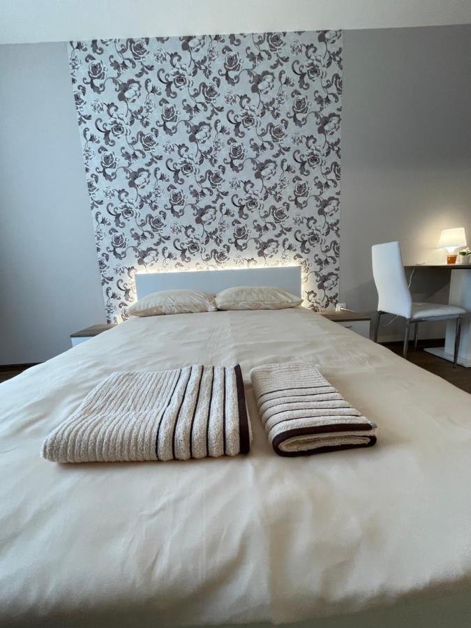 Movie Flats Apartment Sofia Luaran gambar