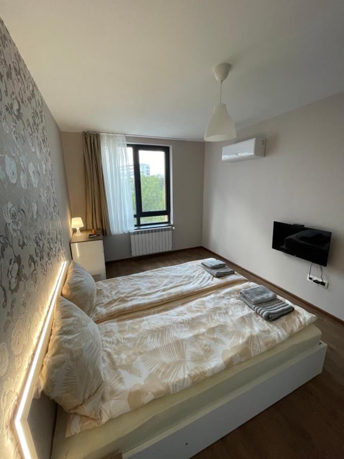 Movie Flats Apartment Sofia Luaran gambar
